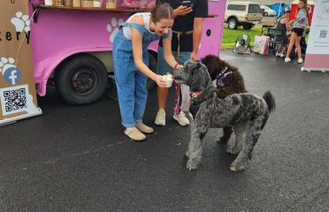 Prissy Paws Pet Bakery